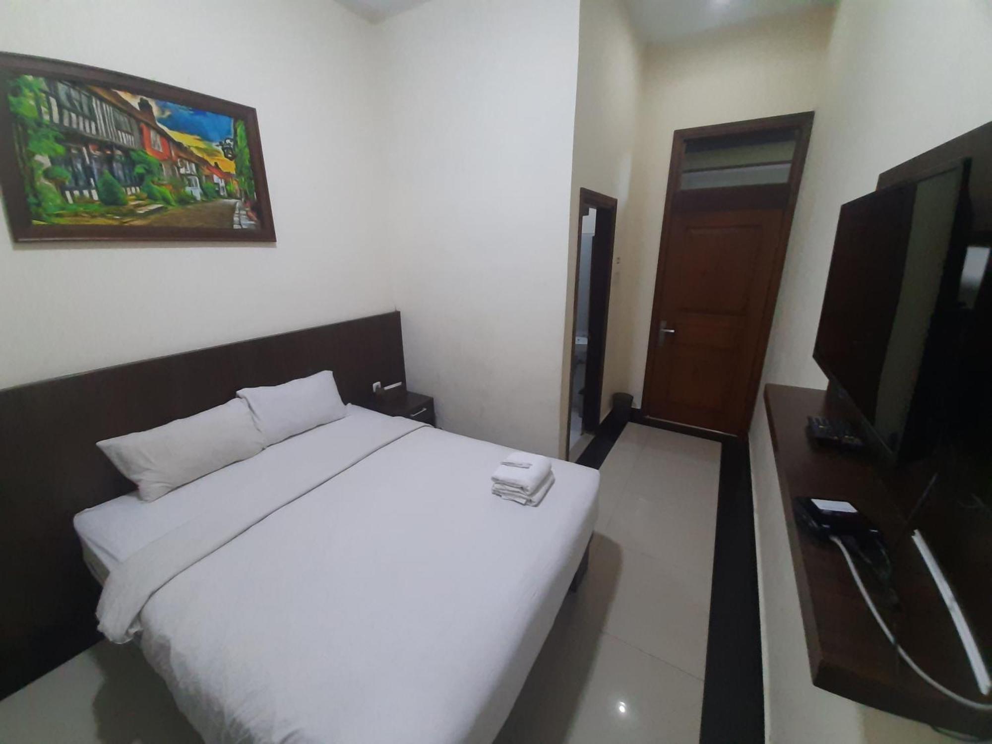 Urbanview Alfiya Hotel Lampung 班达楠榜 外观 照片