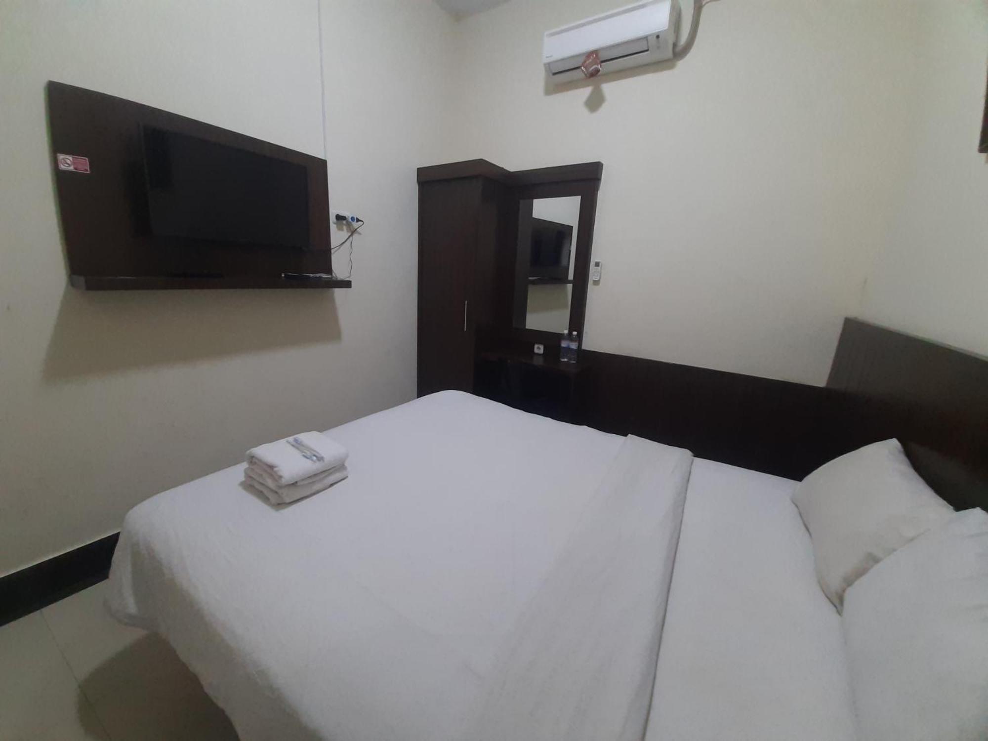 Urbanview Alfiya Hotel Lampung 班达楠榜 外观 照片